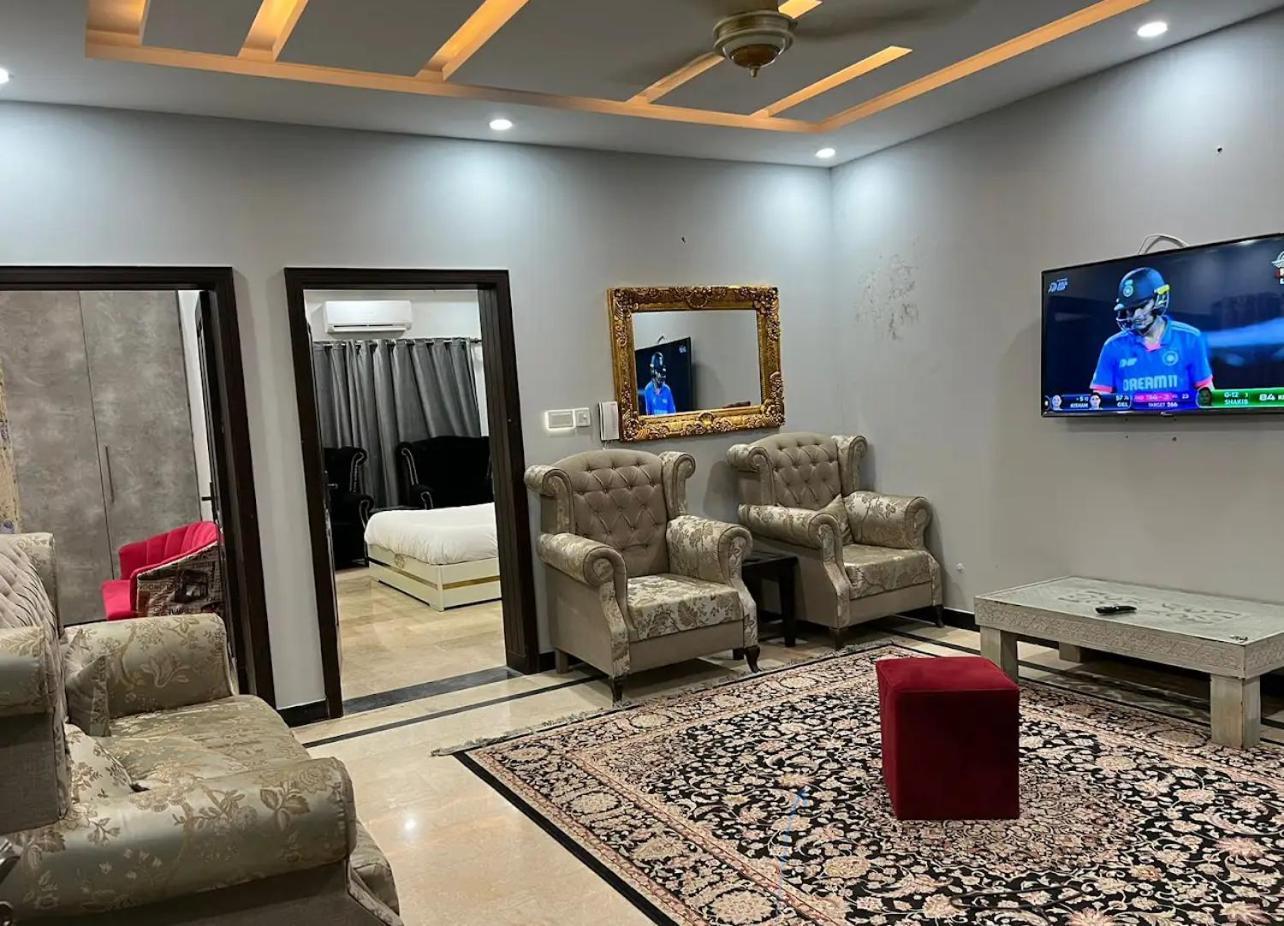 Holiday In Islamabad Exterior foto